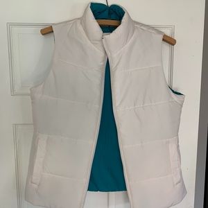 Merona White and Teal Puffer Vest